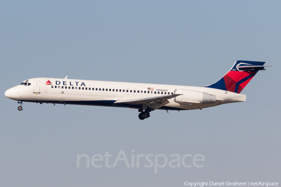 Delta Air Lines Boeing 717-23S (N988AT) | Photo 238936