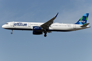 JetBlue Airways Airbus A321-231 (N988JT) at  Los Angeles - International, United States