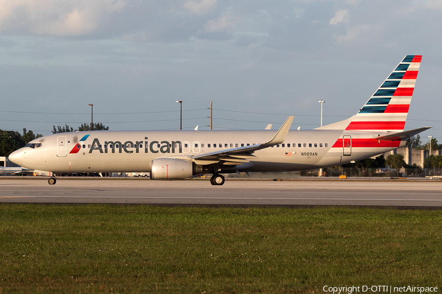 American Airlines Boeing 737-823 (N989AN) | Photo 138063