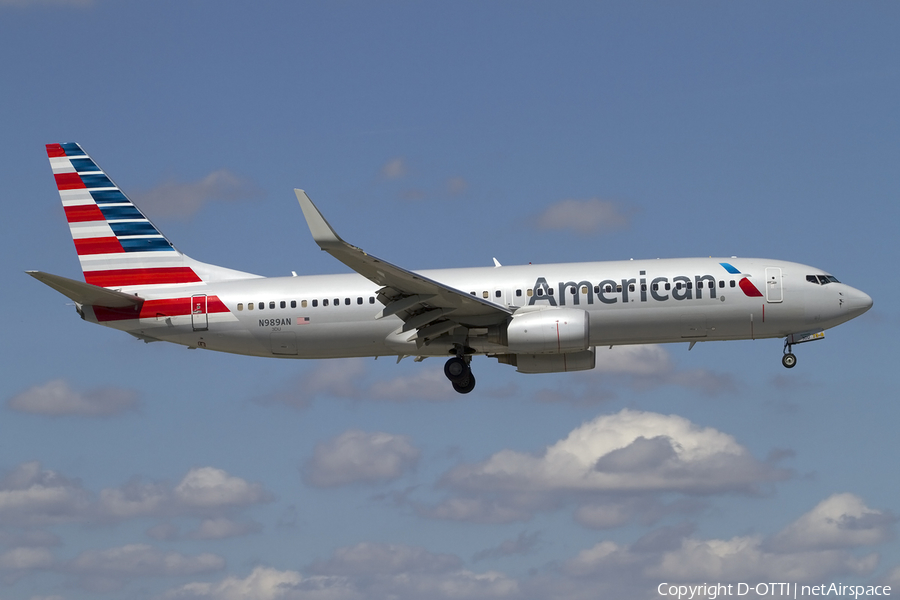 American Airlines Boeing 737-823 (N989AN) | Photo 430634