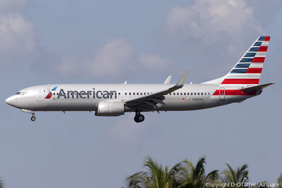 American Airlines Boeing 737-823 (N989AN) | Photo 534051