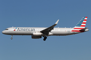 American Airlines Airbus A321-231 (N989AU) at  Los Angeles - International, United States
