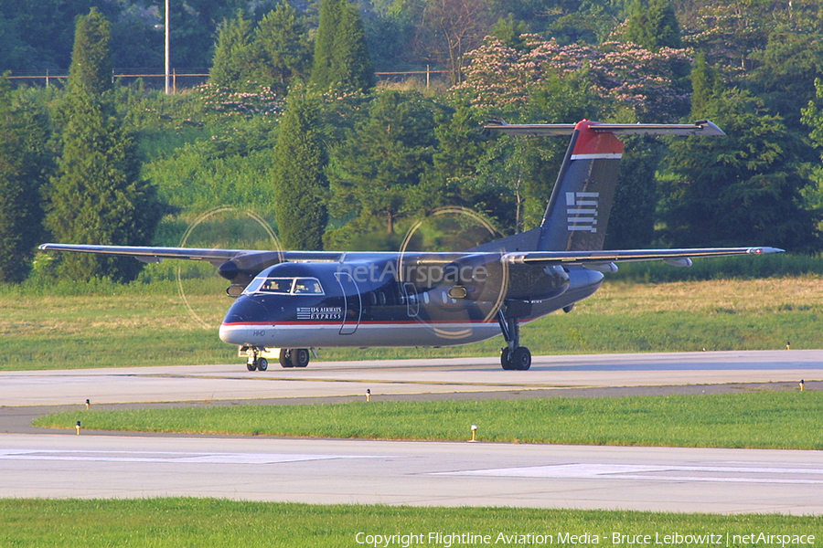 US Airways Express (Mesa Airlines) de Havilland Canada DHC-8-202 (N989HA) | Photo 92037