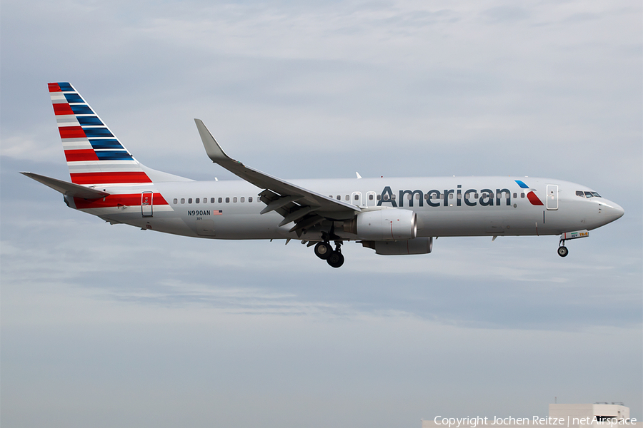 American Airlines Boeing 737-823 (N990AN) | Photo 99664