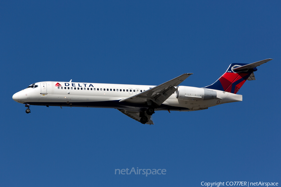 Delta Air Lines Boeing 717-23S (N990AT) | Photo 150982