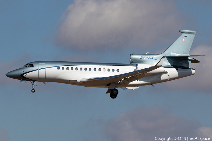 Clay Lacy Aviation Dassault Falcon 7X (N990HA) | Photo 354126