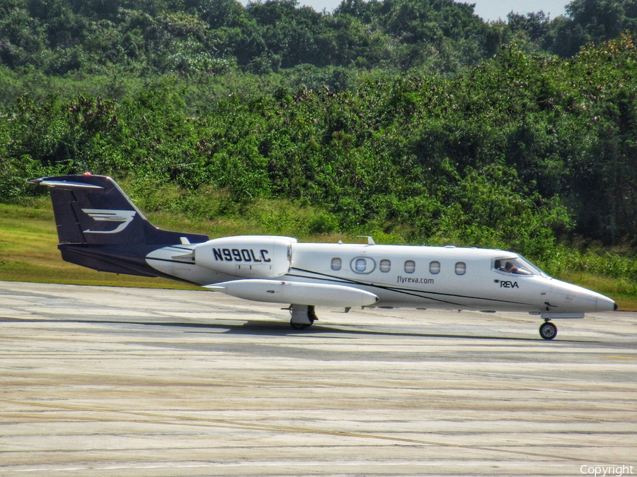 REVA Air Ambulance Learjet 35A (N990LC) | Photo 373177