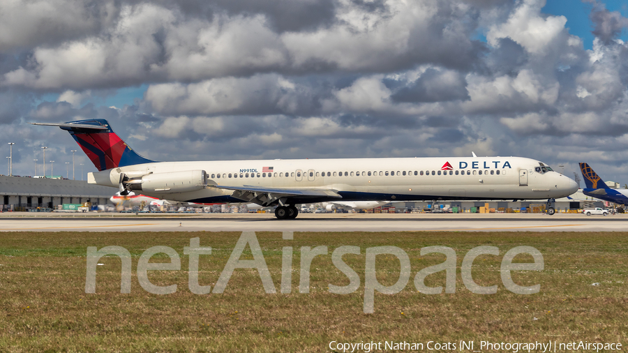 Delta Air Lines McDonnell Douglas MD-88 (N991DL) | Photo 261257