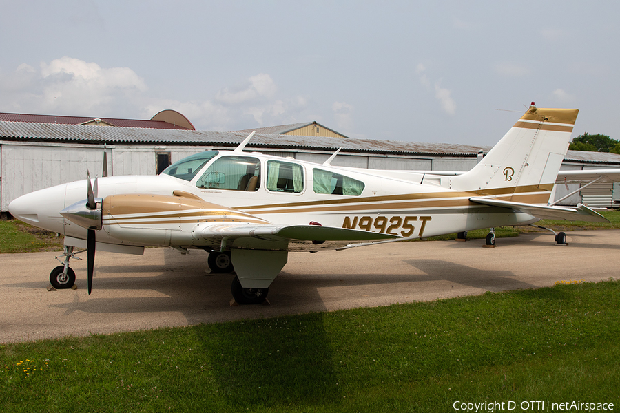 (Private) Beech Baron 95-C55 (N9925T) | Photo 653795