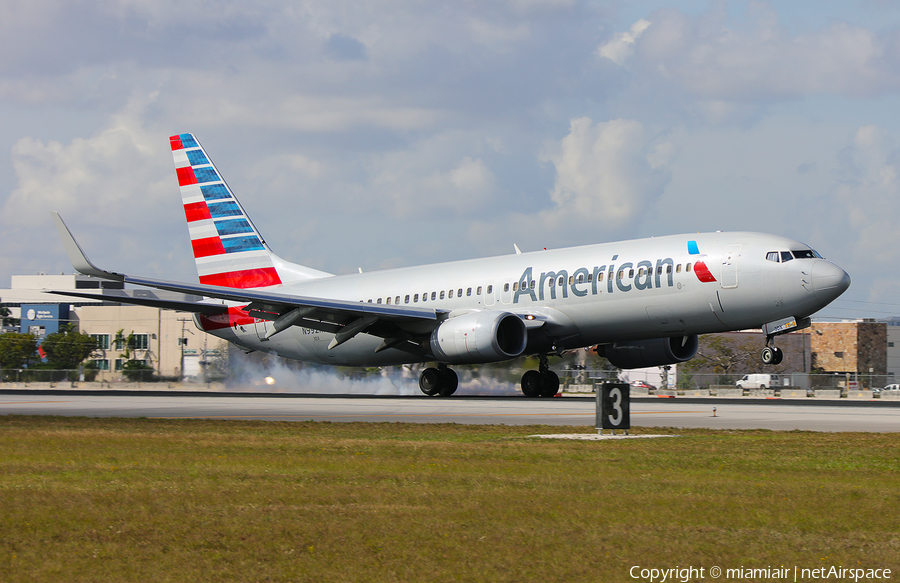 American Airlines Boeing 737-823 (N992AN) | Photo 219502