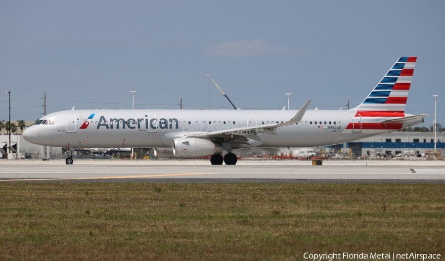 American Airlines Airbus A321-231 (N992AU) | Photo 325483
