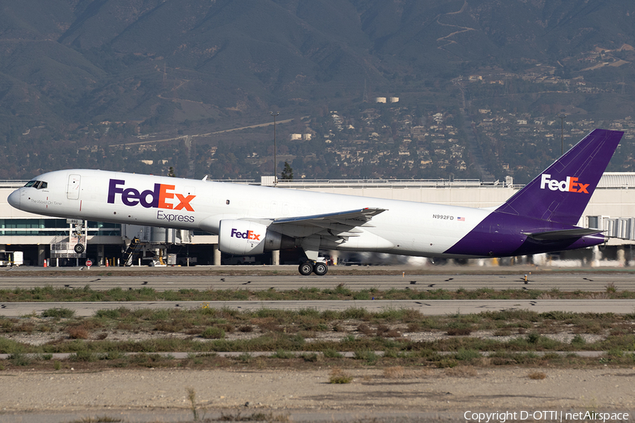 FedEx Boeing 757-232(SF) (N992FD) | Photo 557867