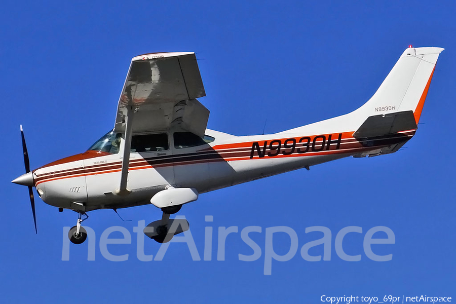 (Private) Cessna 182R Skylane (N9930H) | Photo 68451