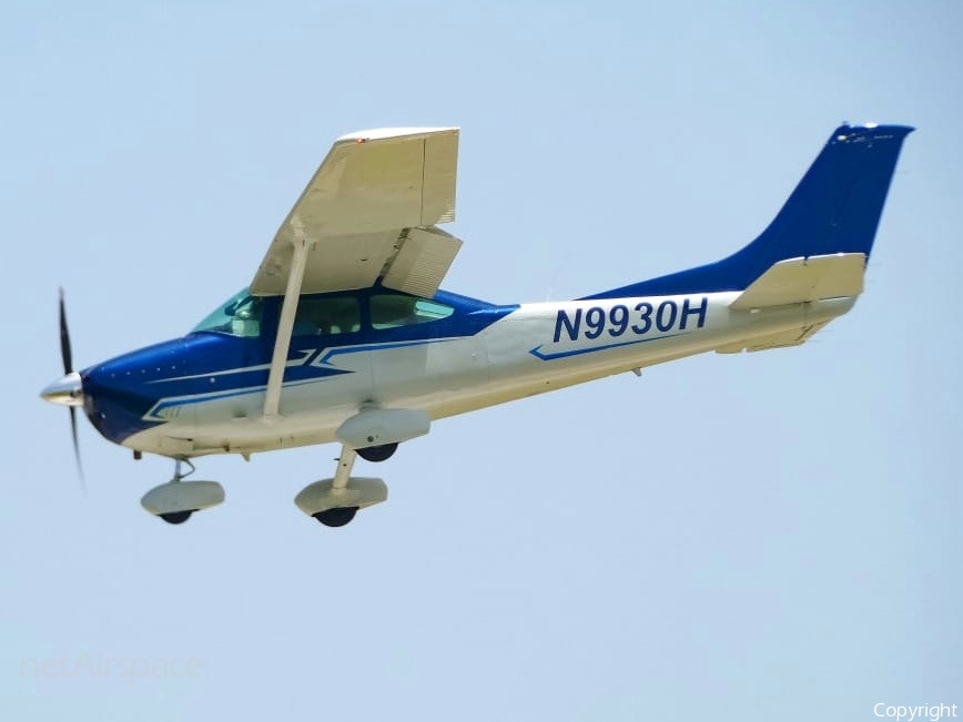 (Private) Cessna 182R Skylane (N9930H) | Photo 393251