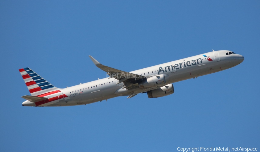 American Airlines Airbus A321-231 (N995AN) | Photo 325496
