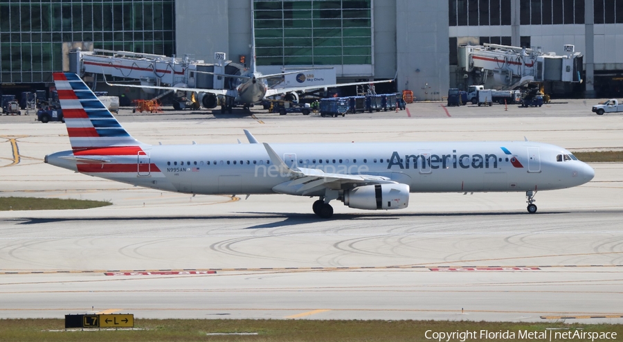 American Airlines Airbus A321-231 (N995AN) | Photo 325495