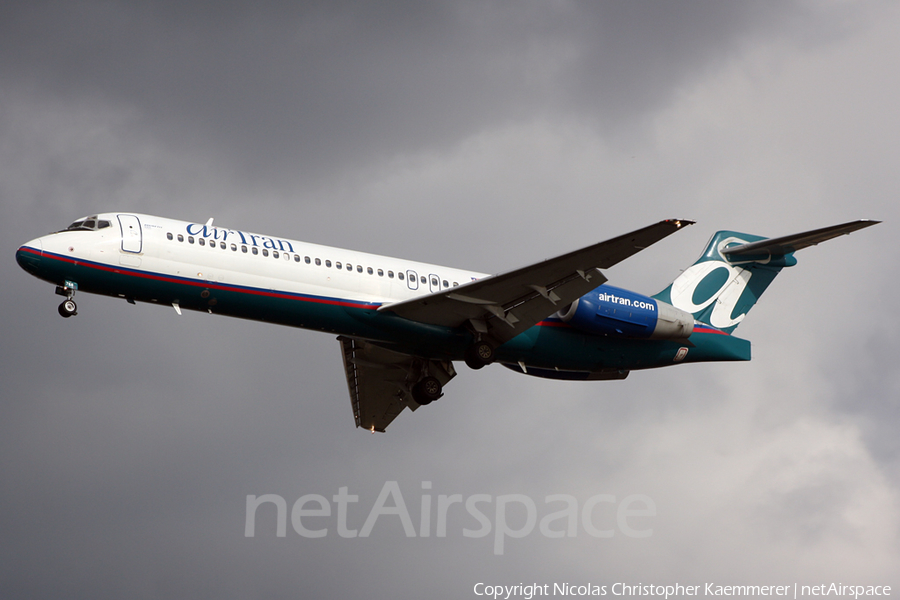 AirTran Airways Boeing 717-2BD (N996AT) | Photo 127032