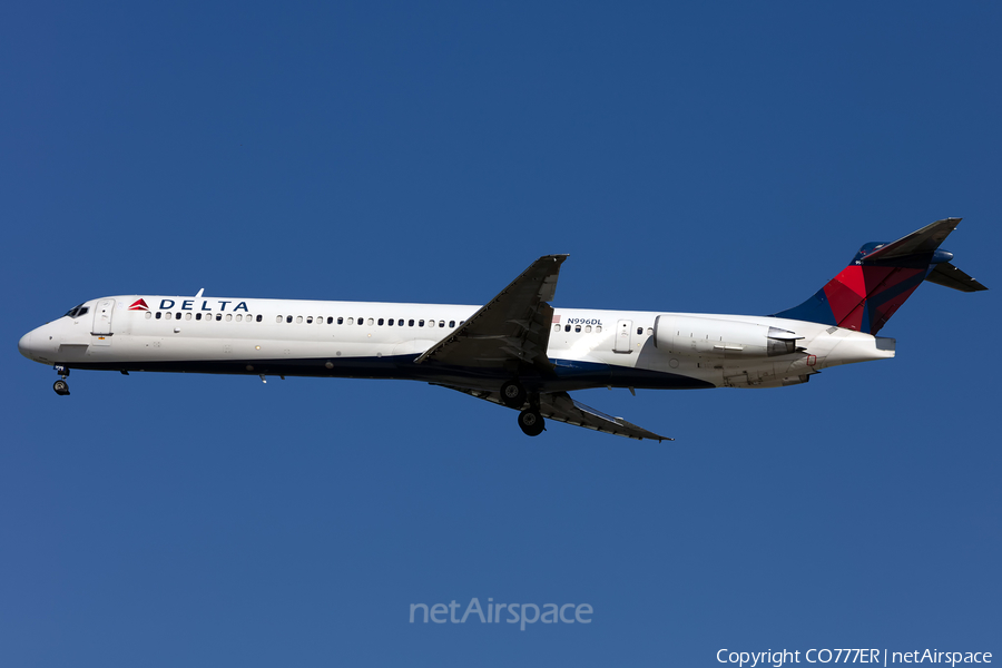 Delta Air Lines McDonnell Douglas MD-88 (N996DL) | Photo 386585