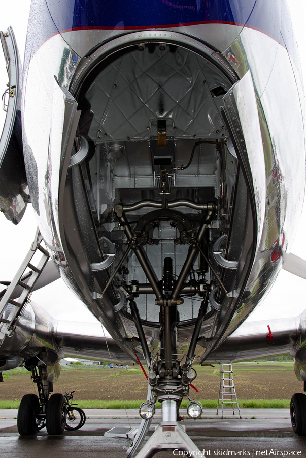 The Flying Bulls Douglas DC-6B (N996DM) | Photo 22695