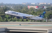 JetBlue Airways Airbus A321-231 (N996JL) at  Ft. Lauderdale - International, United States