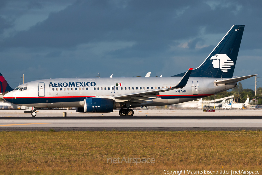 AeroMexico Boeing 737-76Q (N997AM) | Photo 151524