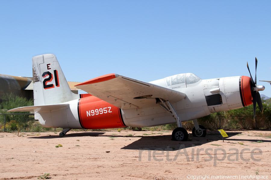 (Private) Grumman AF-2S Guardian (N9995Z) | Photo 259182