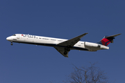 Delta Air Lines McDonnell Douglas MD-88 (N999DN) at  Atlanta - Hartsfield-Jackson International, United States