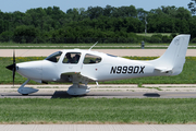 (Private) Cirrus SR22 (N999DX) at  Oshkosh - Wittman Regional, United States