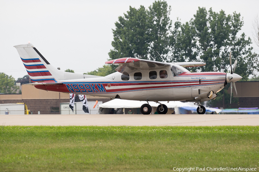 (Private) Cessna P210N Pressurized Centurion (N999KM) | Photo 266316