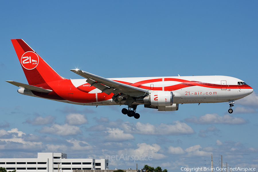 21-Air.com Boeing 767-241(ER)(BDSF) (N999YV) | Photo 90899
