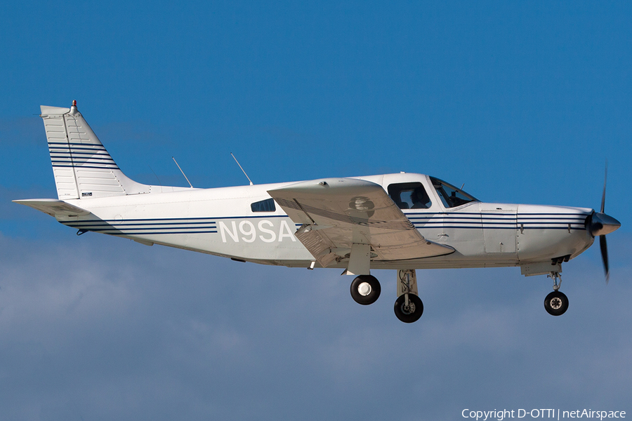 (Private) Piper PA-32R-300 Cherokee Lance (N9SA) | Photo 216937