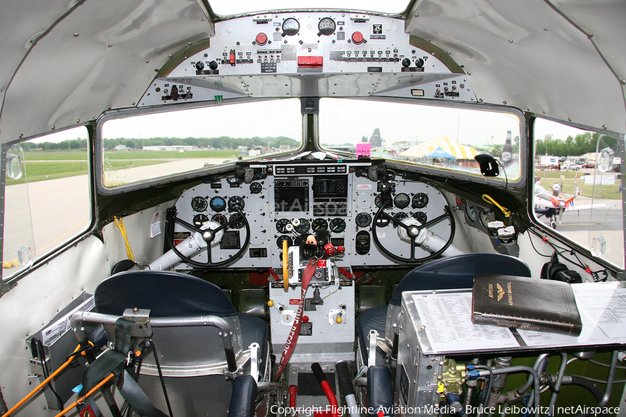American Airlines Douglas DC-3-178 (N17334) | Photo 160578
