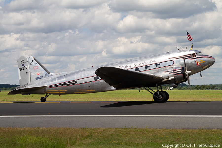 (Private) Douglas DC-3A-S1C3G (N24320) | Photo 328388