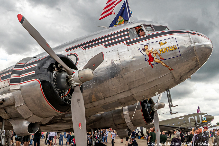 (Private) Douglas DC-3A-S1C3G (N24320) | Photo 328028