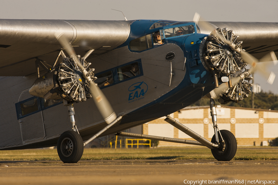 EAA Aviation Foundation Ford 4-AT-E Trimotor (NC8407) | Photo 59657
