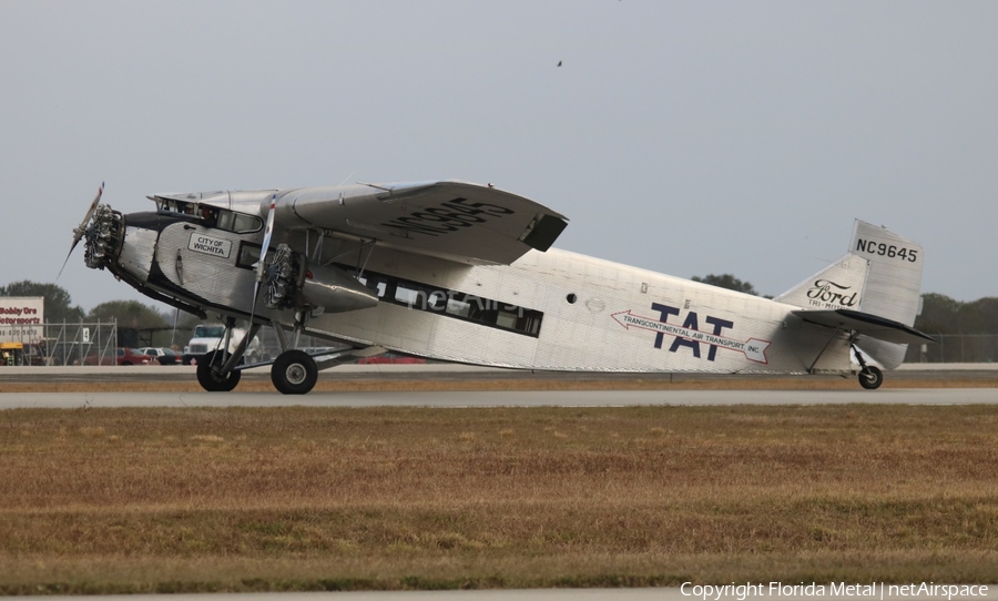 Liberty Aviation Museum (EAA) Ford 5-AT-B Trimotor (NC9645) | Photo 356973