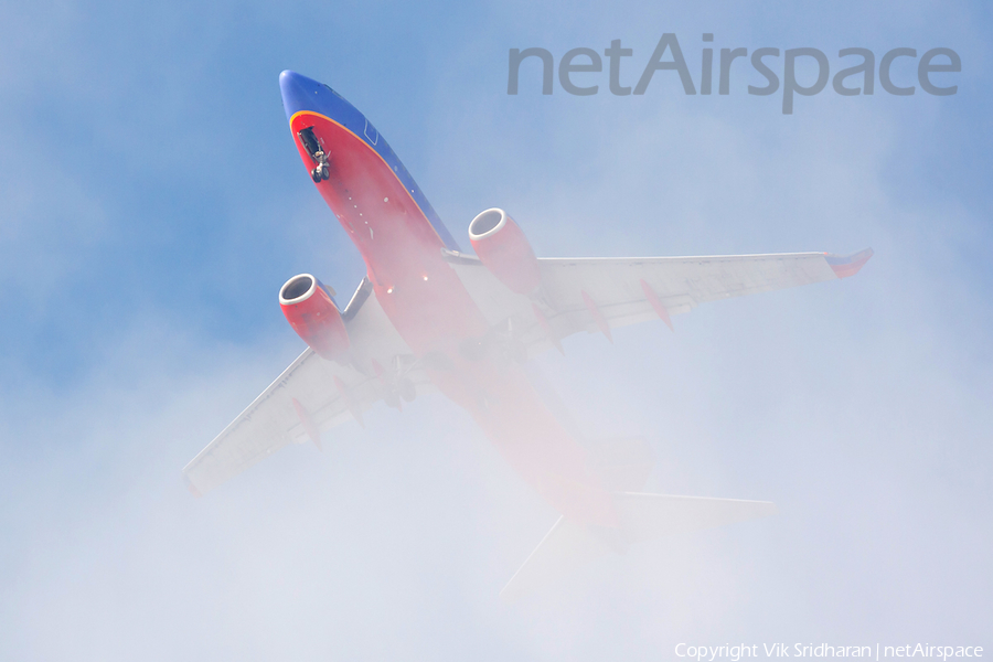 Southwest Airlines Boeing 737-7H4 (N***SW) | Photo 27028