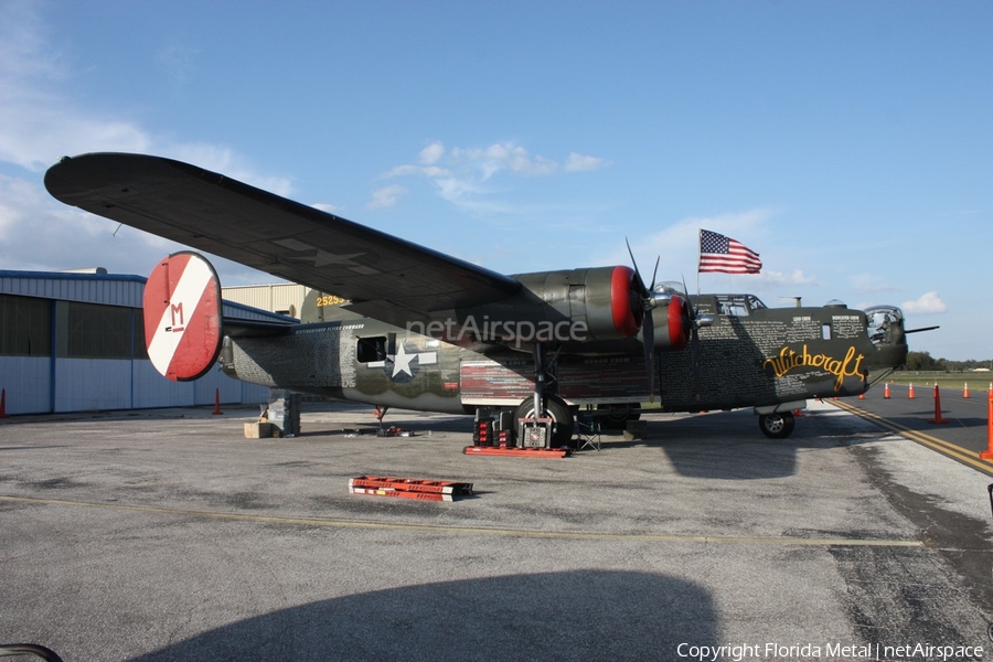 Collings Foundation Consolidated B-24J Liberator (NX224J) | Photo 328594