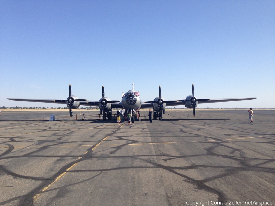 Commemorative Air Force Boeing B-29A Superfortress (NX529B) | Photo 48974