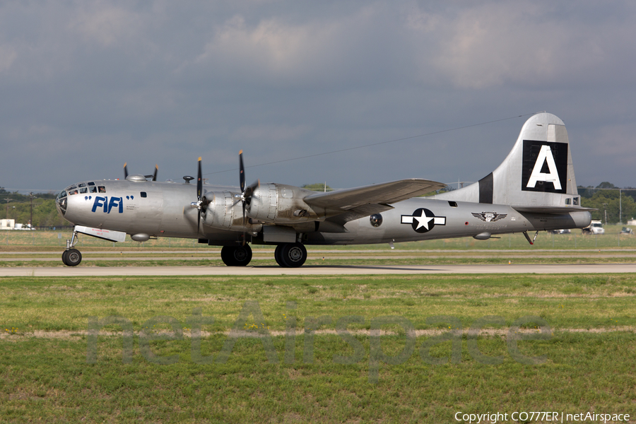 Commemorative Air Force Boeing B-29A Superfortress (NX529B) | Photo 32398