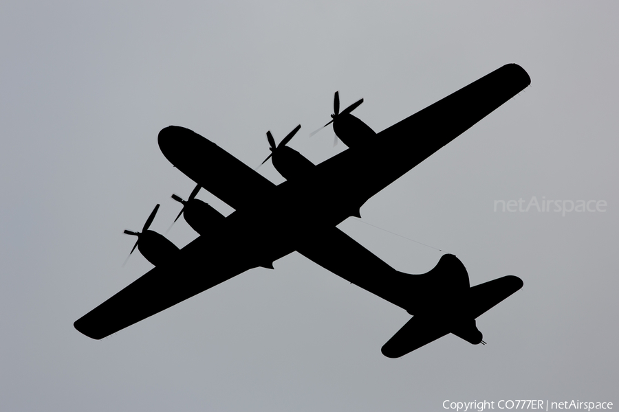 Commemorative Air Force Boeing B-29A Superfortress (NX529B) | Photo 32400