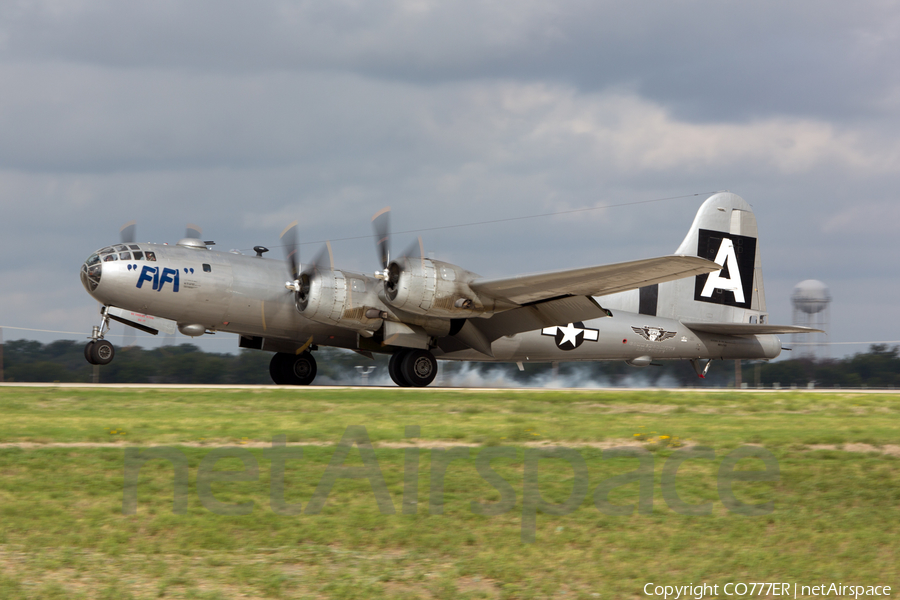 Commemorative Air Force Boeing B-29A Superfortress (NX529B) | Photo 32402