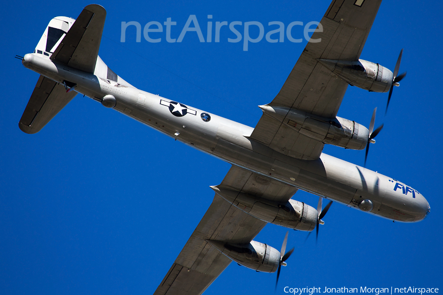 Commemorative Air Force Boeing B-29A Superfortress (NX529B) | Photo 33505