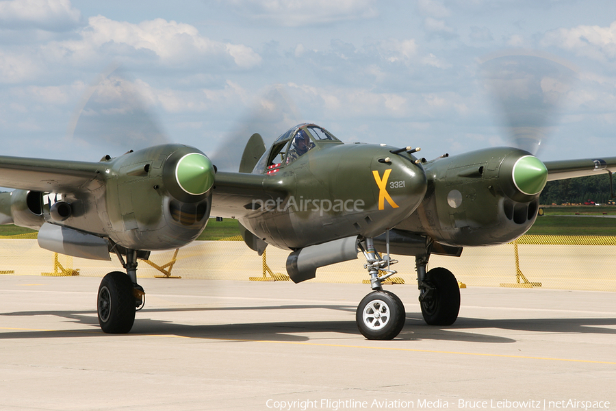(Private) Lockheed P-38L Lightning (NX79123) | Photo 160044