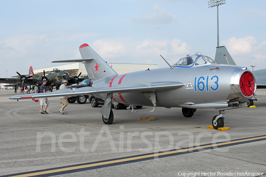 (Private) Mikoyan-Gurevich MiG-17F Fresco-C (NX917F) | Photo 199327