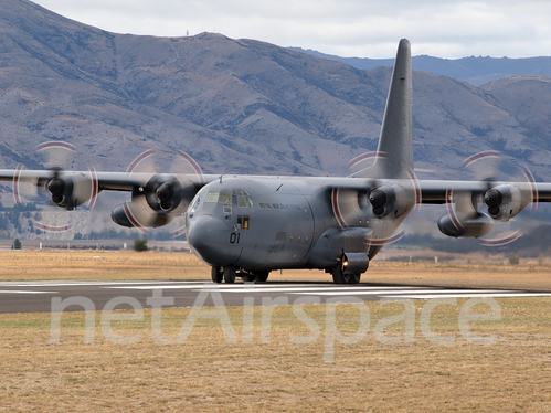 Royal New Zealand Air Force Lockheed C-130H Hercules (NZ7001) at  Wanaka, New Zealand