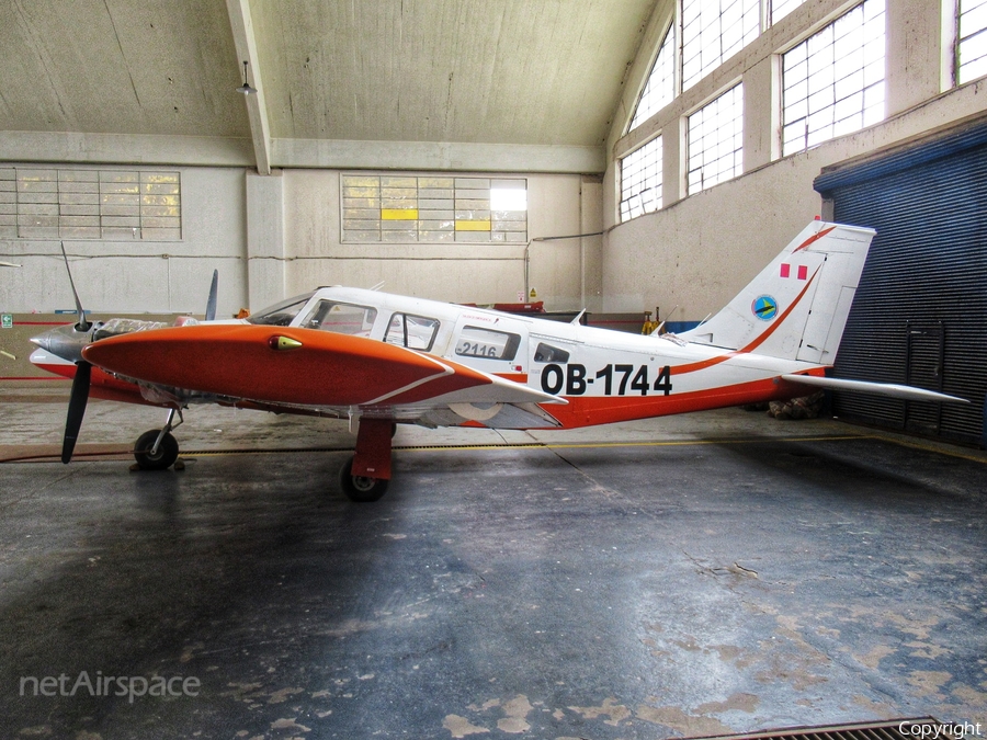 Peruvian Air Force (Fuerza Aerea del Peru) Piper PA-34-200T Seneca II (OB-1744) | Photo 359149