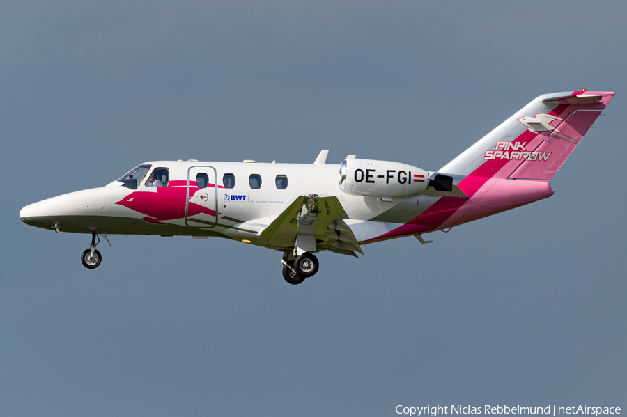 Pink Sparrow Cessna 525 CitationJet (OE-FGI) | Photo 402049