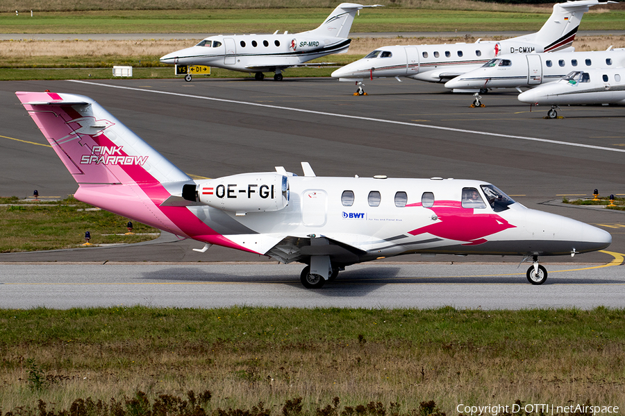 Pink Sparrow Cessna 525 CitationJet (OE-FGI) | Photo 404282
