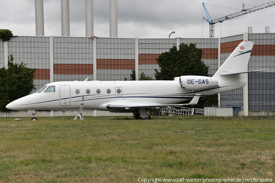 Avcon Jet Gulfstream G150 (OE-GAS) | Photo 417210
